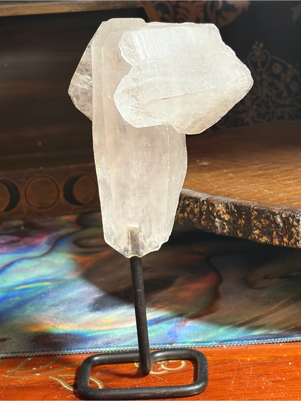 Quartz crystal on stand